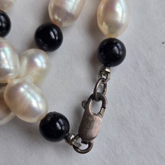 Genuine Pearl & Black Onyx 925 Sterling Silver Necklace - Picture 3 of 4